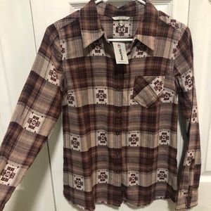 NWT buckle country girl shirt